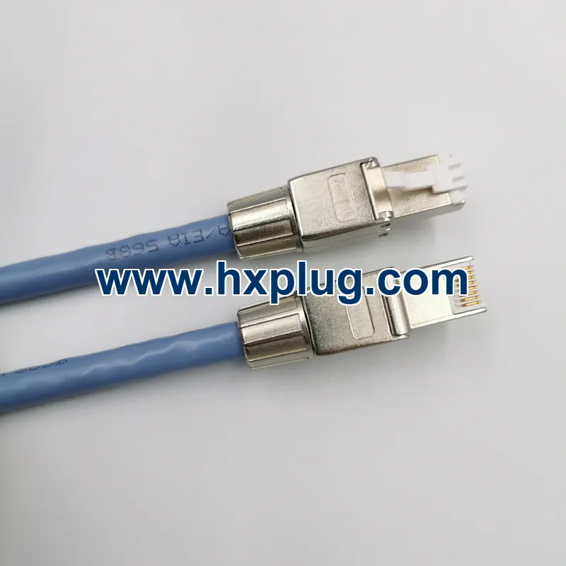 Configurable Cat8 Shielded Round Patch Cord with S-FTP Shielding for 40Gbps Infrastructure