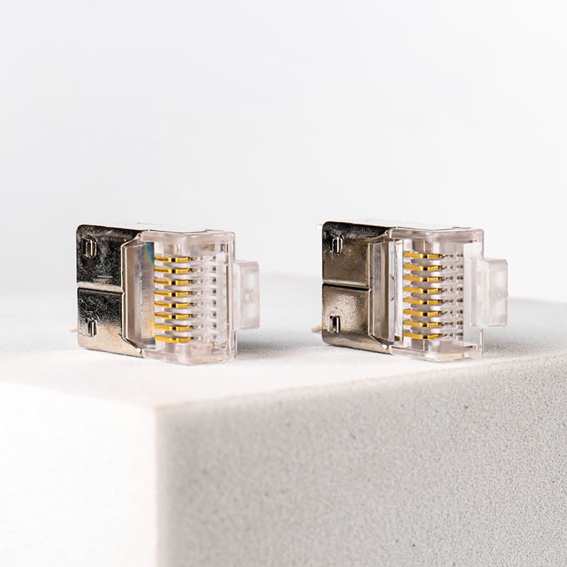 Cat6A Three-Piece Shielded RJ45 Connector - Staggered 8P8C STP Modular Plug for 10Gbps High-Speed Ethernet Image 2 Fully Assembled Cat6A Shielded Three-Piece RJ45 Connector on 23AWG Cable-2