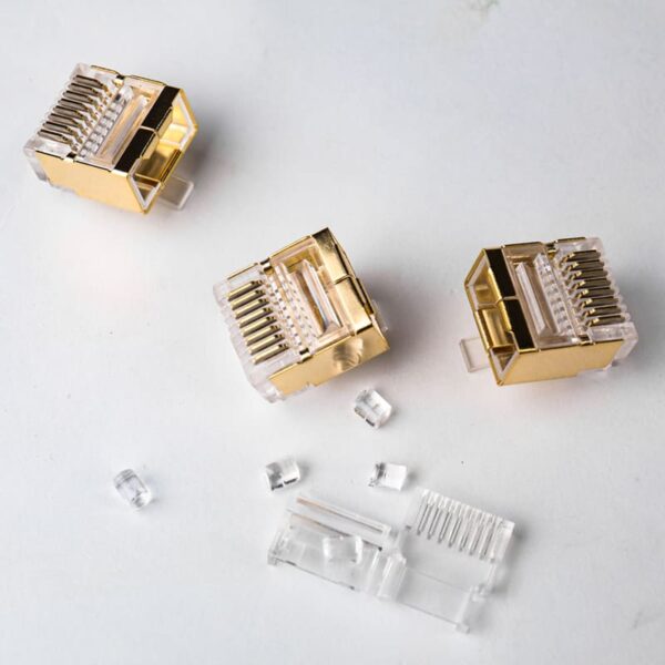 Cat5e two-piece shielded short body modular plug with load bar