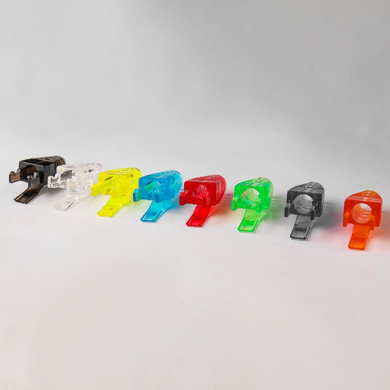 Premium Embedded Cat6 Modular Plug Boot: Professional Snagless Strain Relief for High-Density Networking Image 4 Snagless latch protection of embedded RJ45 boot
